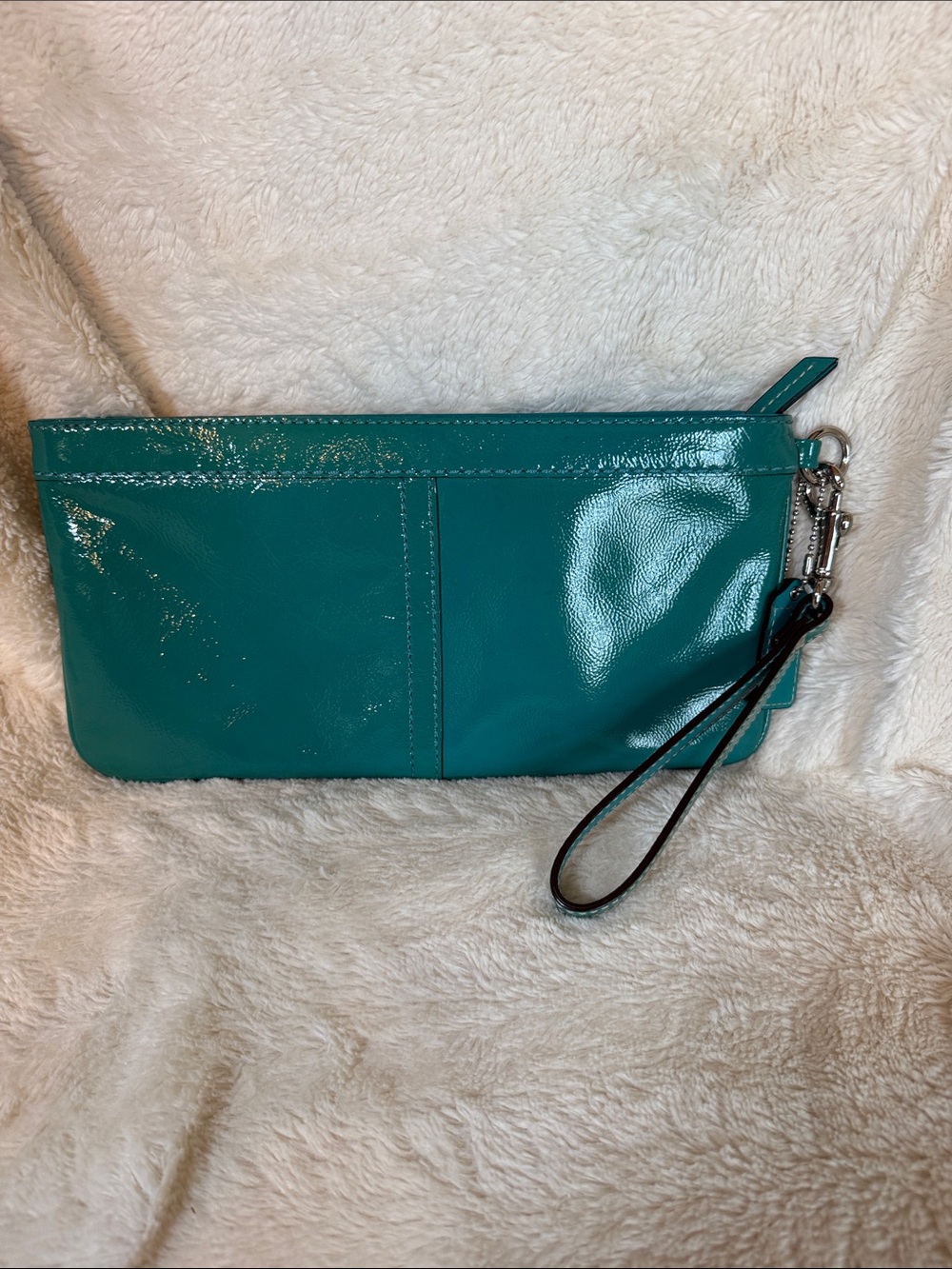 Coach Teal Green Patent Leather Slim Wristlet Zip Top Pouch Silver Hardware - Picture 5 of 8